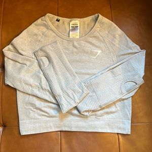 Gymshark 🦈 size medium light gray, vital seamless crop top 🤍